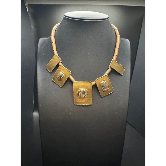 Handcrafted Brass Tribal-Inspired Necklace with Beaded Accents - Picture 3 of 7